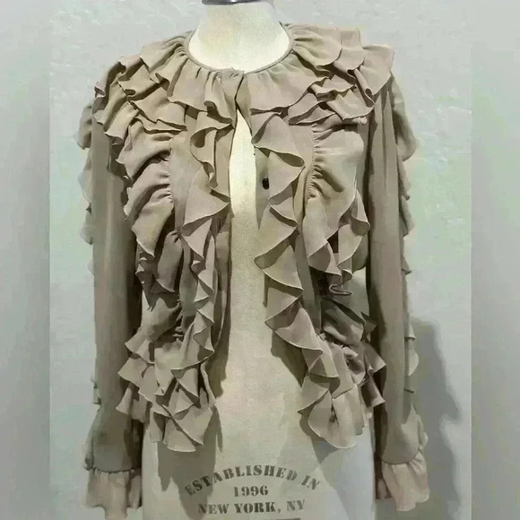 Vintage 1980s Ruffle Galore Blouse **No Tag**Fits Like‎ a Small** - Picture 2 of 12